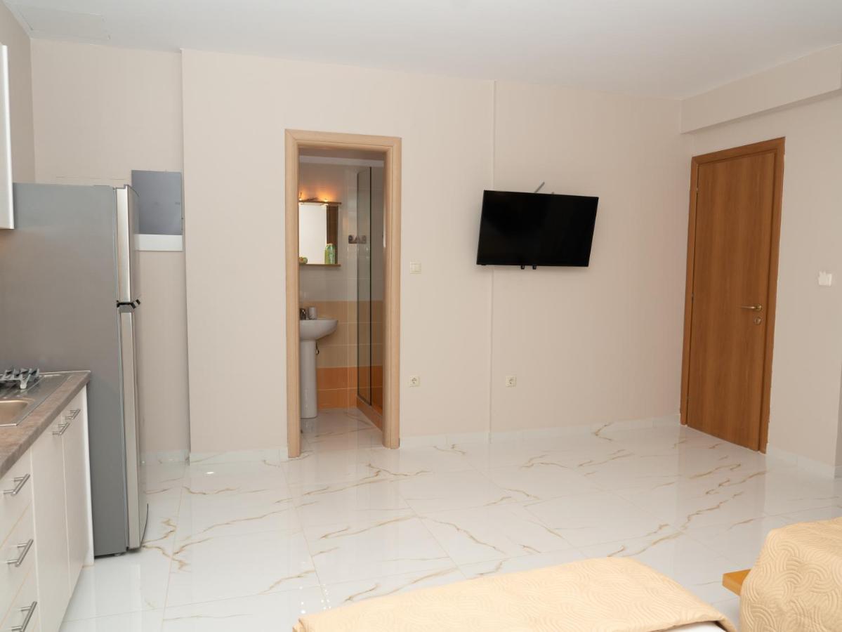 Allagiannis Group Apartments Markopoulo Mesogaias Exterior photo